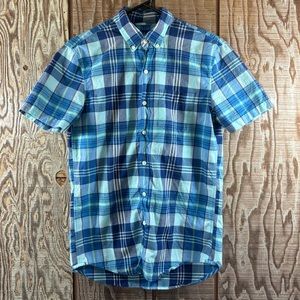 American Eagle Super Soft Casual Button Down